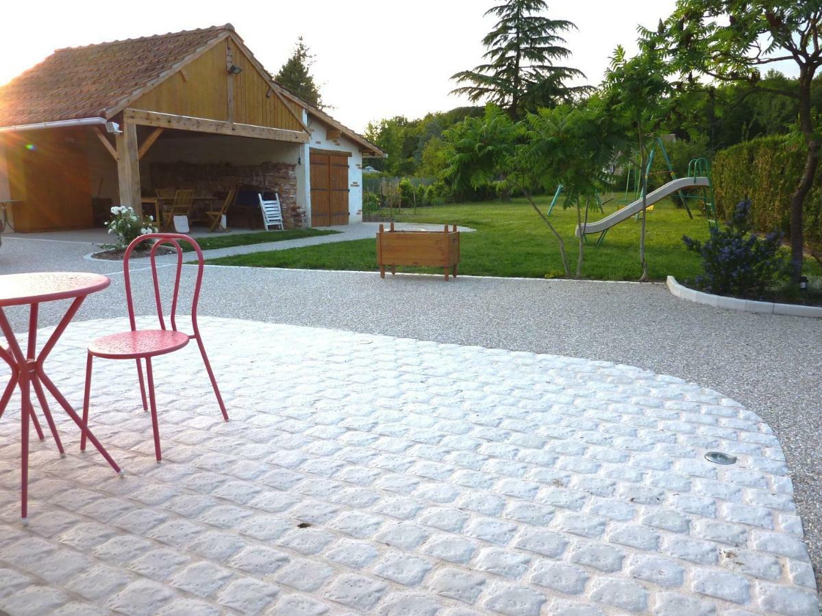 Gite De Sologne "Les Galoches" Dhuizon Esterno foto