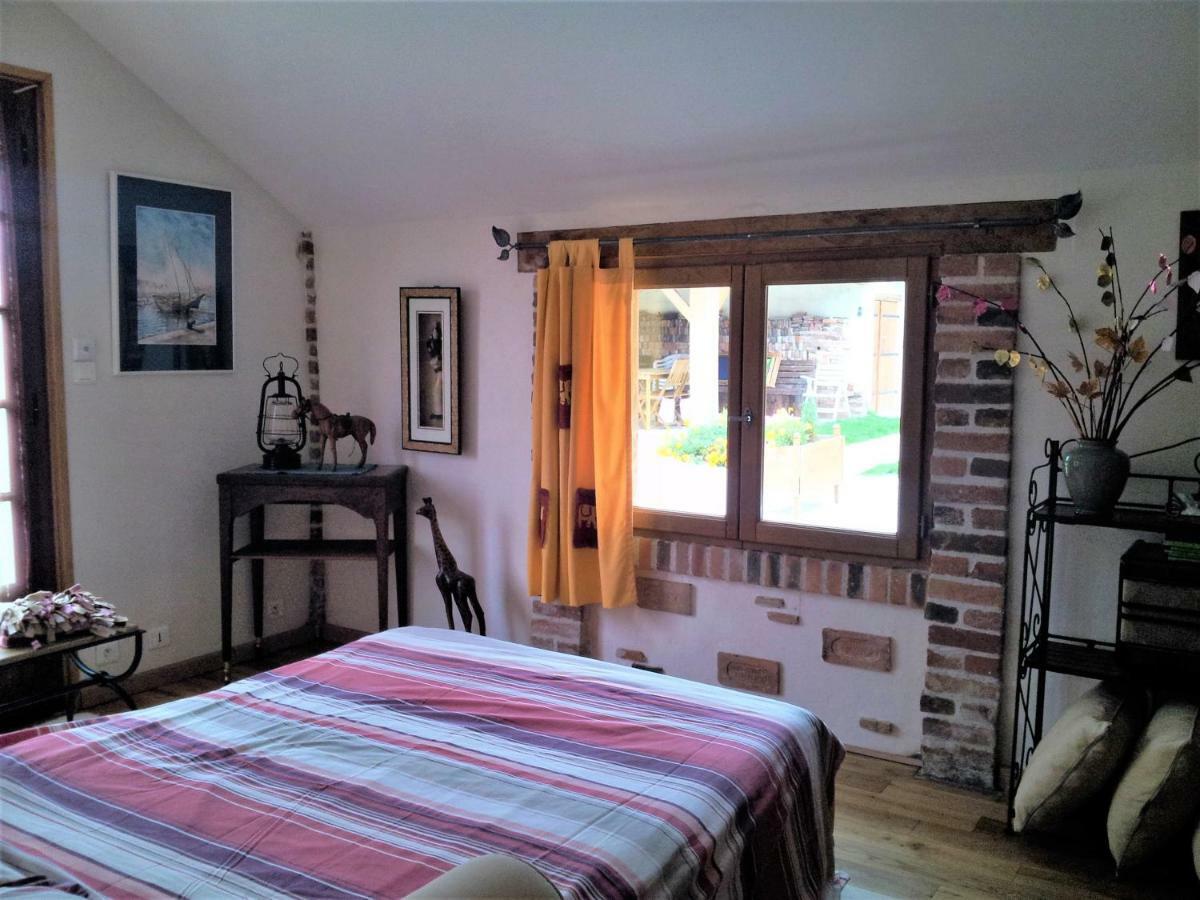 Gite De Sologne "Les Galoches" Dhuizon Esterno foto